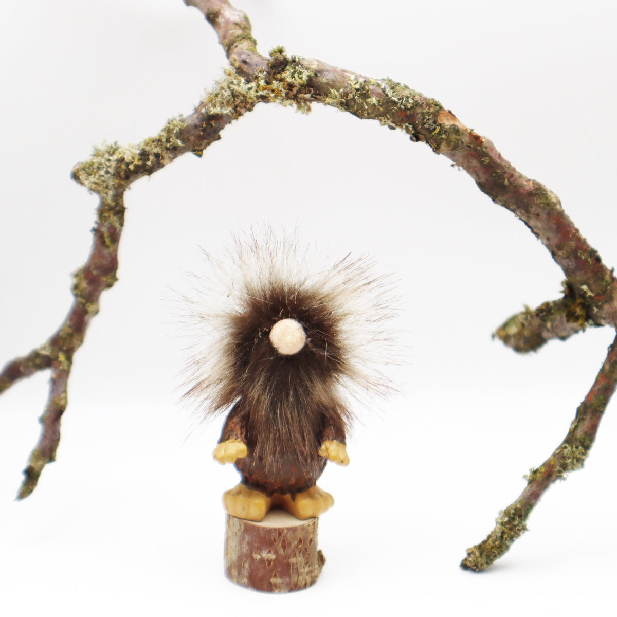 Gnome Desk Toy 2 Wood Elf Figurines Mini Stump Tables Miniature Fairy Food Bakery Play Set
