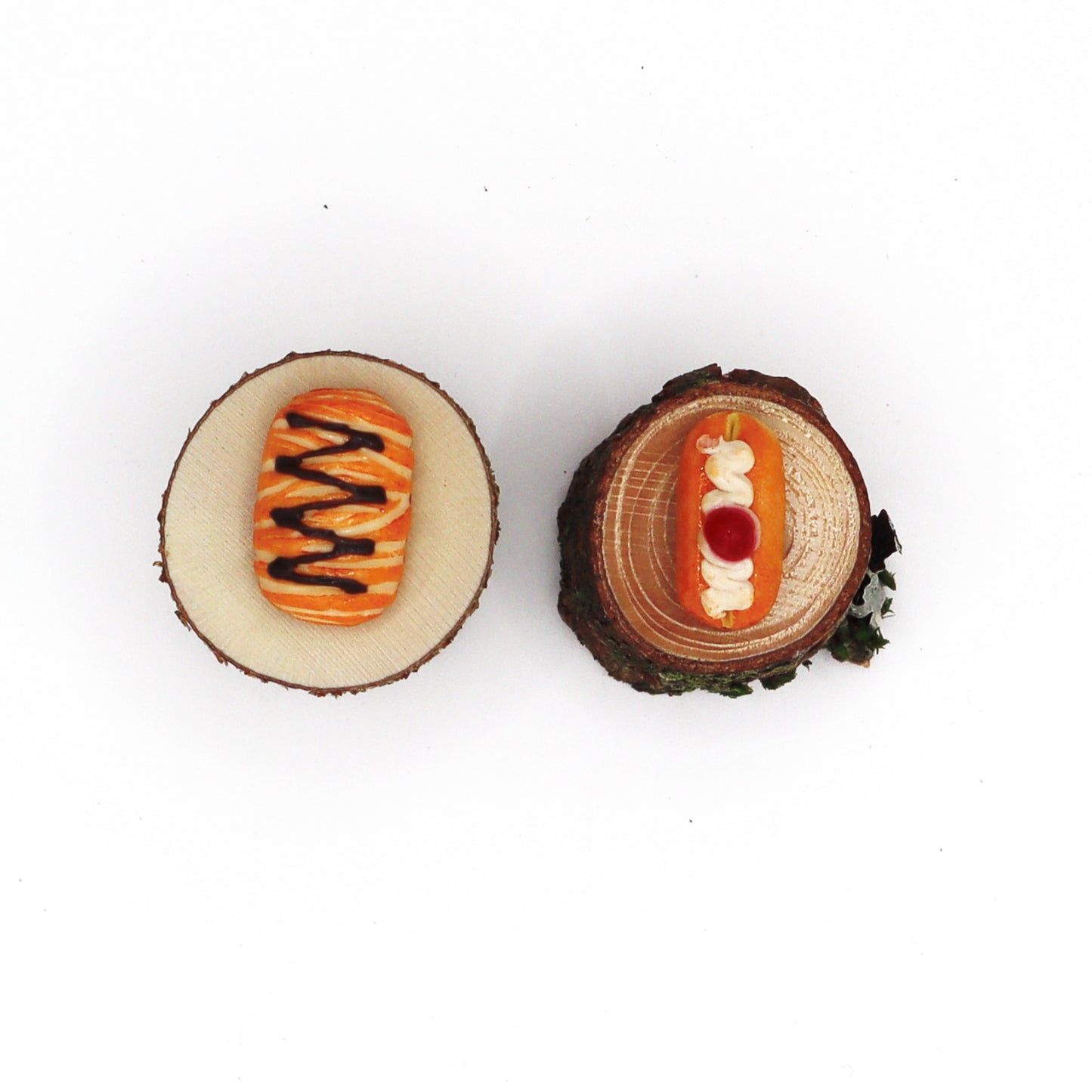 Gnome Desk Toy 2 Wood Elf Figurines Mini Stump Tables Miniature Fairy Food Bakery Play Set